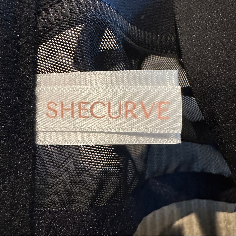 SheCurve - 2 Bra Set - Black & Pink - 38G - Picture 6 of 7